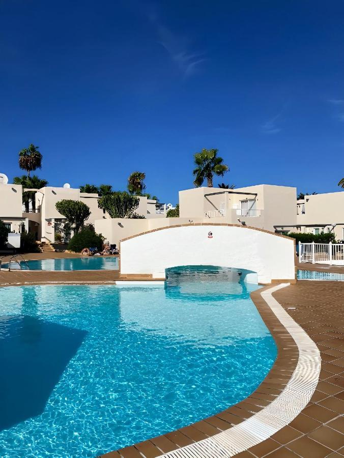 Apartamento Red Hibiscus Corralejo Irent Fuerteventura Exterior foto